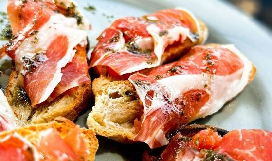 "Традиционная кухня Испании"